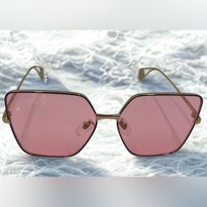 Gucci Sunglasses – Pink Hexagonal Lens, Gold Tone Frame